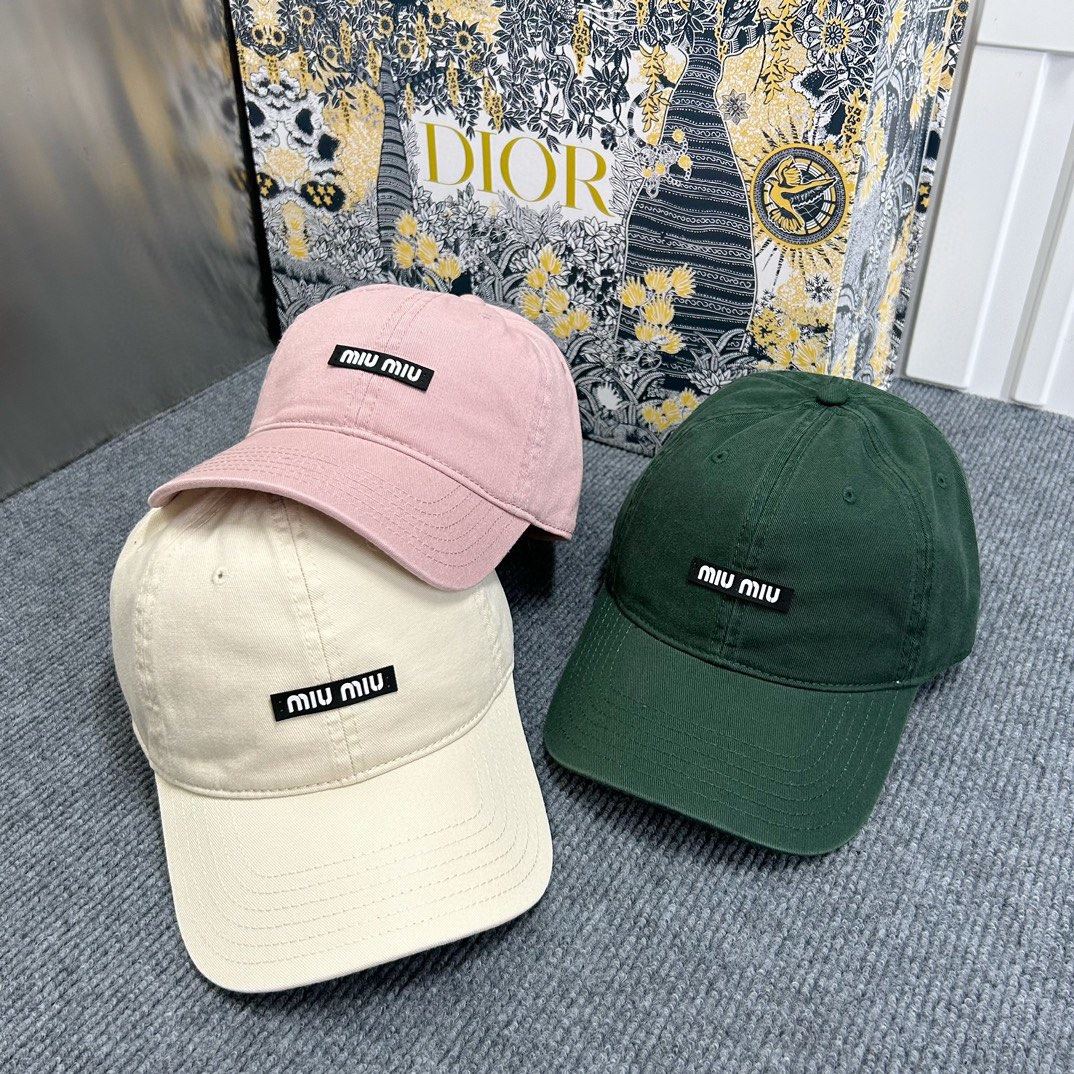 Miu Miu Caps